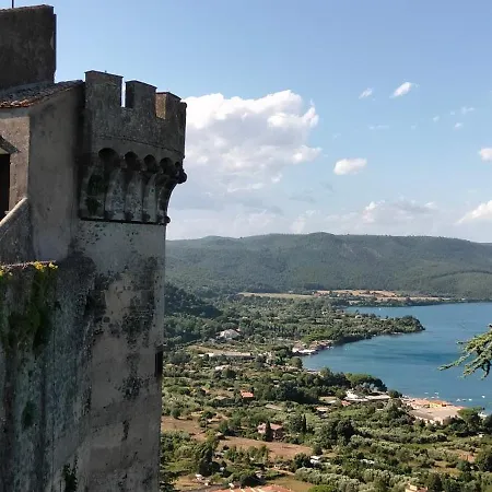 Πανσιόν Amelia Bracciano (Rome)
